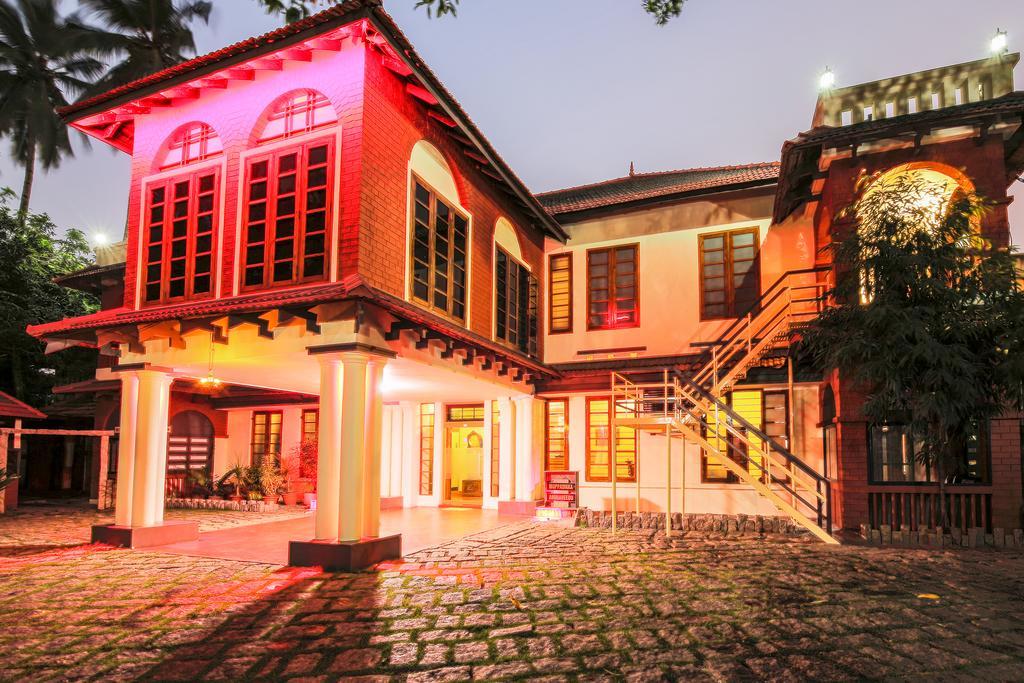 The Royal Heritage Hotel And Ayurvedic Center Thiruvananthapuram Zewnętrze zdjęcie