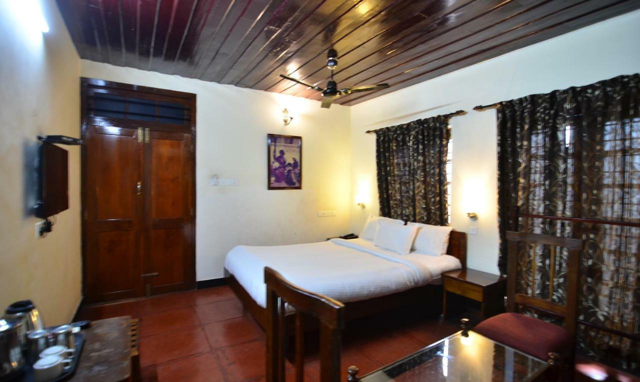 The Royal Heritage Hotel And Ayurvedic Center Thiruvananthapuram Zewnętrze zdjęcie