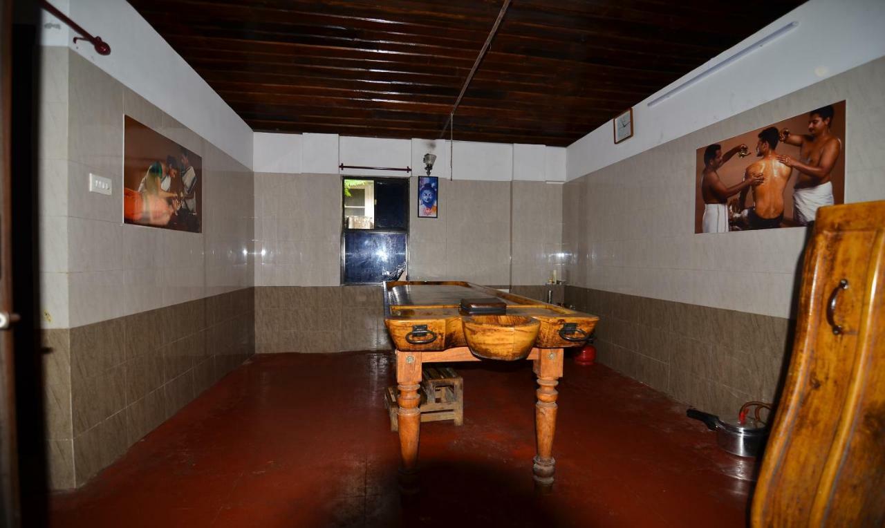 The Royal Heritage Hotel And Ayurvedic Center Thiruvananthapuram Zewnętrze zdjęcie