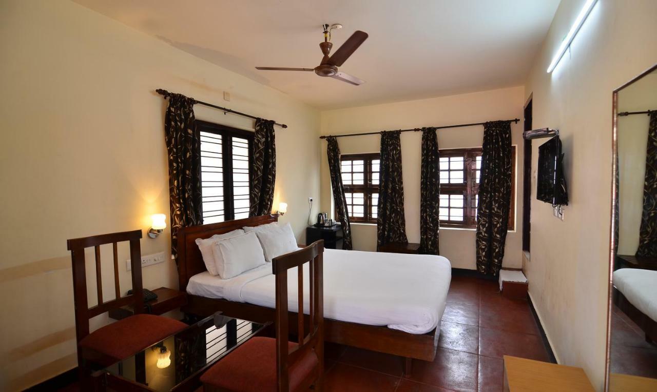 The Royal Heritage Hotel And Ayurvedic Center Thiruvananthapuram Zewnętrze zdjęcie