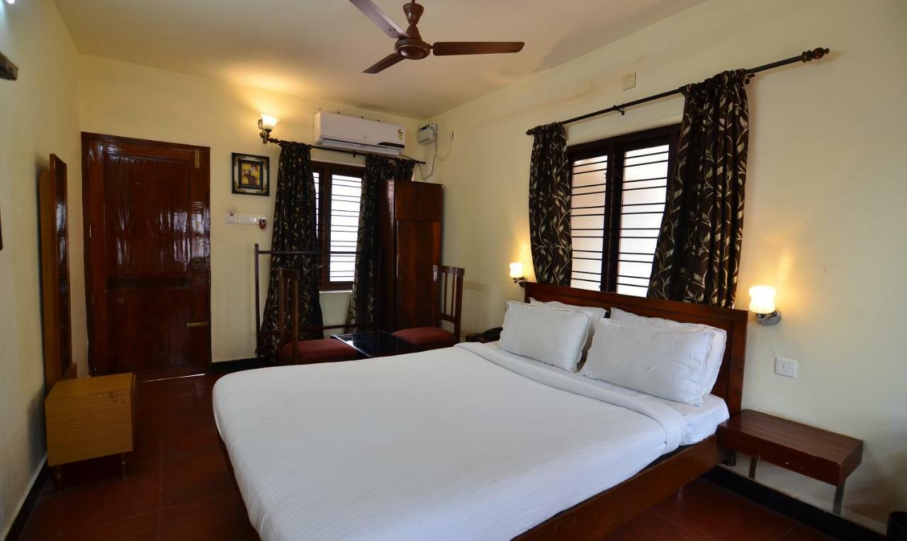 The Royal Heritage Hotel And Ayurvedic Center Thiruvananthapuram Zewnętrze zdjęcie