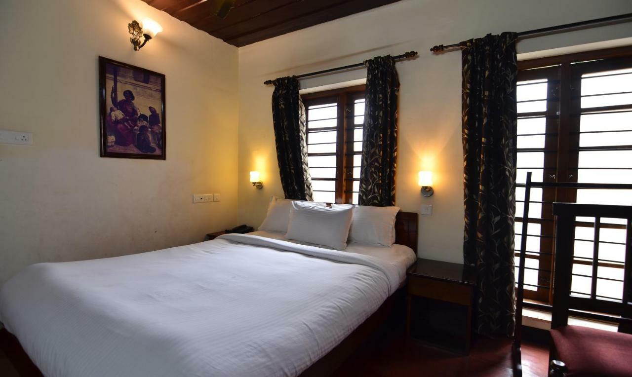The Royal Heritage Hotel And Ayurvedic Center Thiruvananthapuram Zewnętrze zdjęcie