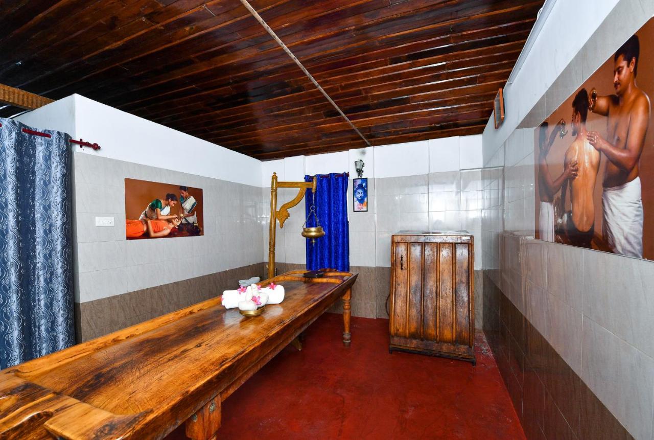 The Royal Heritage Hotel And Ayurvedic Center Thiruvananthapuram Zewnętrze zdjęcie