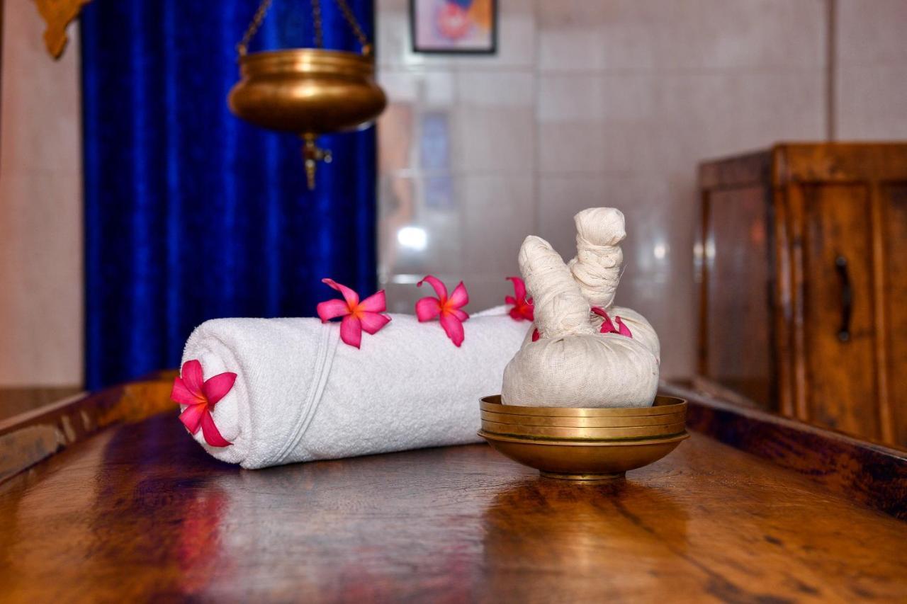The Royal Heritage Hotel And Ayurvedic Center Thiruvananthapuram Zewnętrze zdjęcie